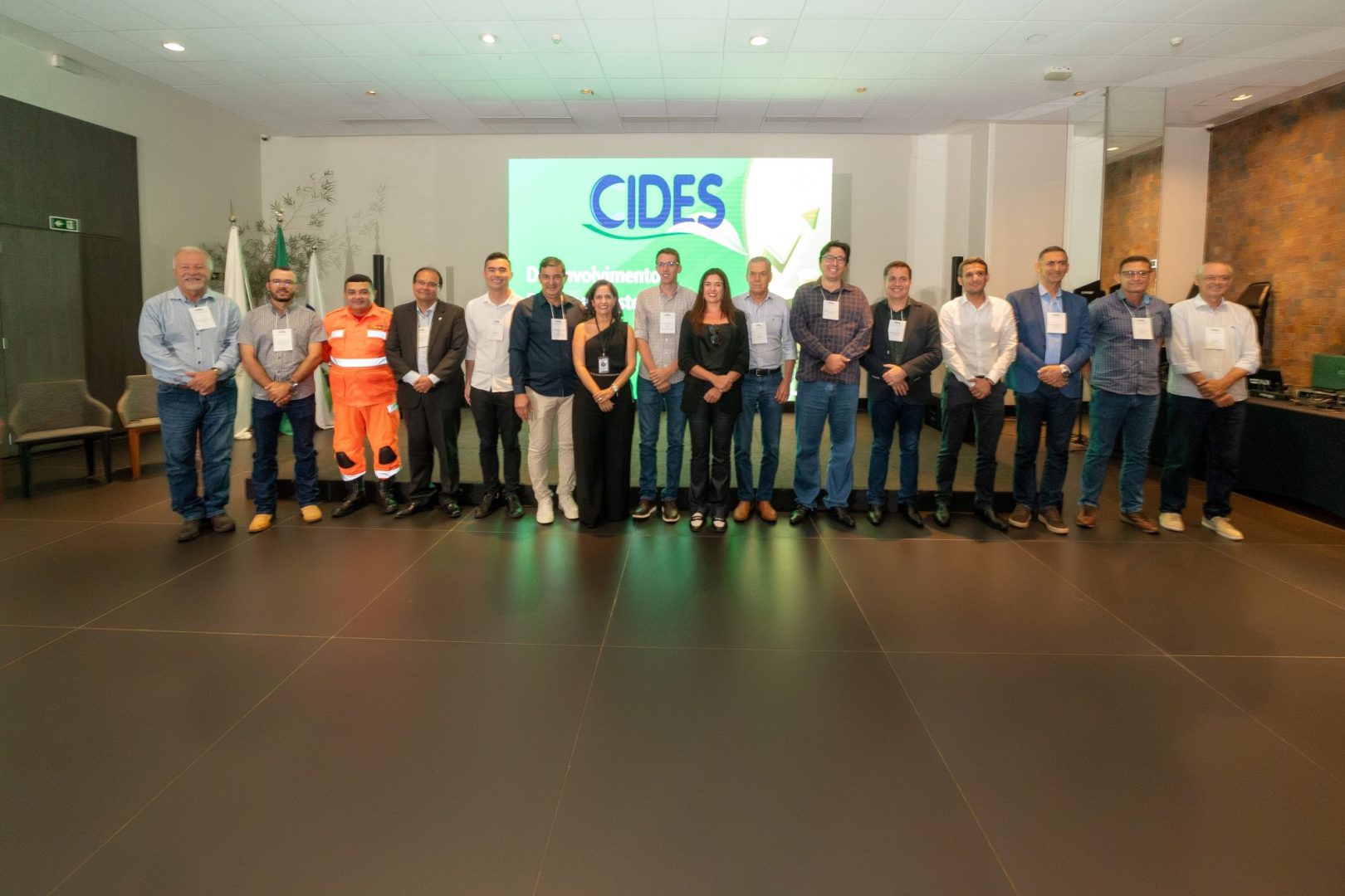 LUIZCROSARA 34988442828