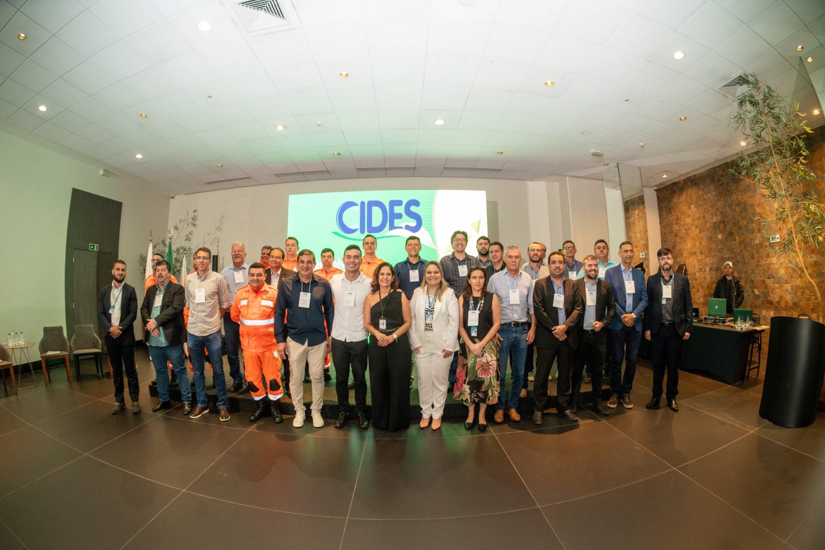 LUIZCROSARA 34988442828